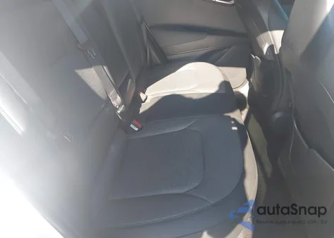 2023 Kia Niro Ev Wave z USA, uszkodzony, nr VIN KNDCT3L15P5016623